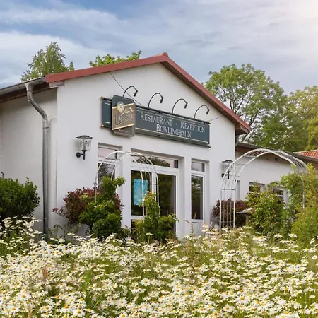 Zum Schlossgarten 3*