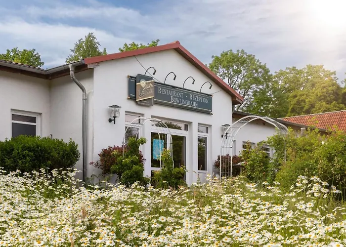 Zum Schlossgarten 3*