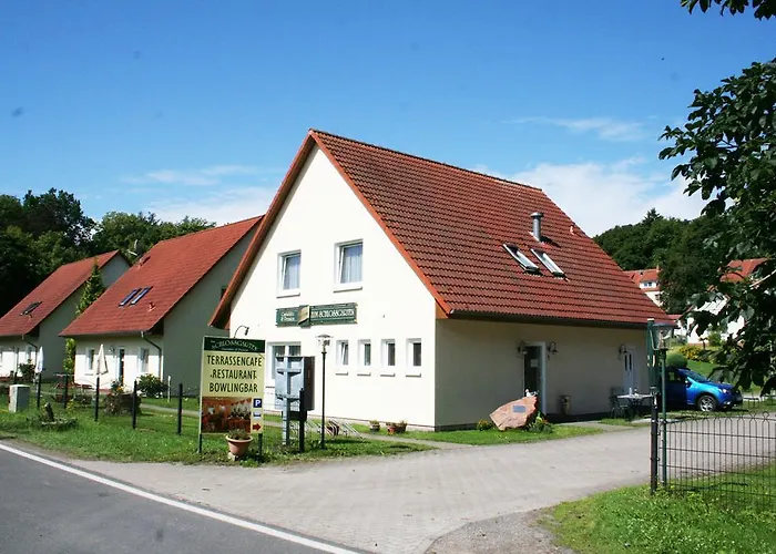 Zum Schlossgarten 3*